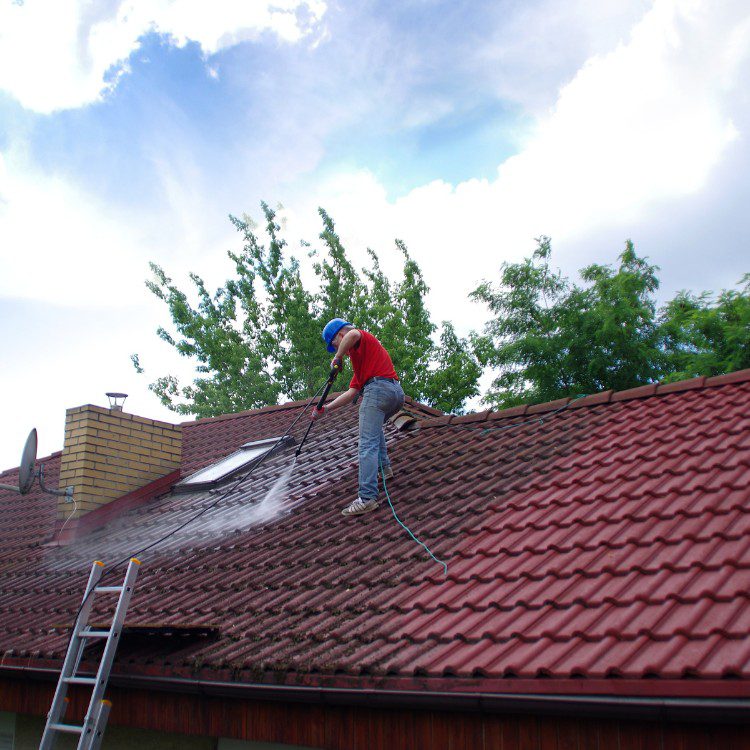 Pressure washing services in Knoxville, TN Pressure washing services in Knoxville, TN